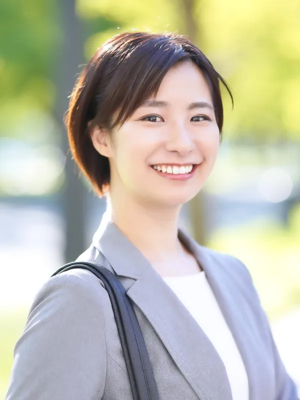 キャストメイン